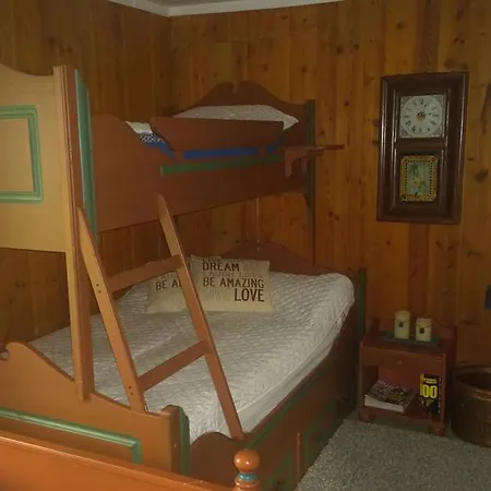 Suigard Veslestugo Sauland